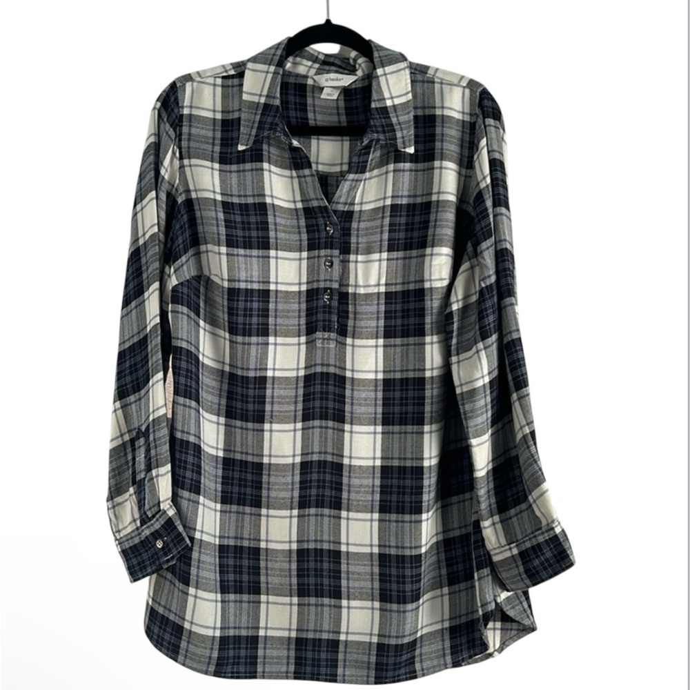 CJ Banks Blue Cream Plaid Collared Half Button Top Size XL Cottage Core EUC